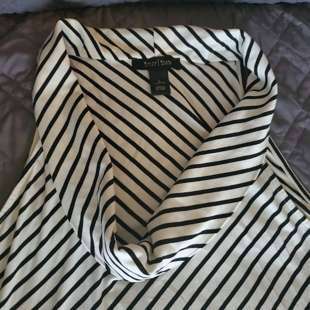 White House Black Market long top